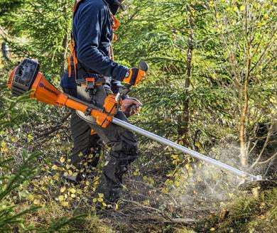 When a job is too big for a strimmer and too small for a chainsaw there is the clearing saw.

These versatile and powerful machines can make light work of plants up to small saplings.

You will need to provide your own clearing saw for this course.

This is a bespoke course so please email info@vmt.dev01.qoob.agency for availability.
